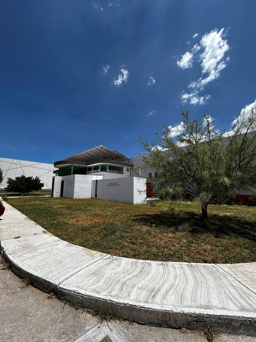Galpão comercial em El Cortijo, San Francisco de los Romo, foto 3 de 16