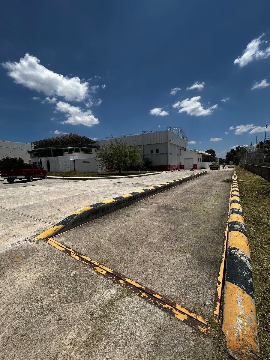 Galpão comercial em El Cortijo, San Francisco de los Romo, foto 16 de 16