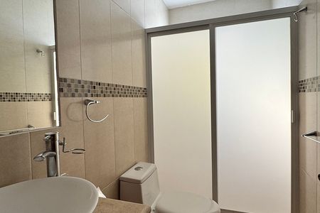 SALE/RENT OF HOUSE IN CUMBRES DEL LAGO