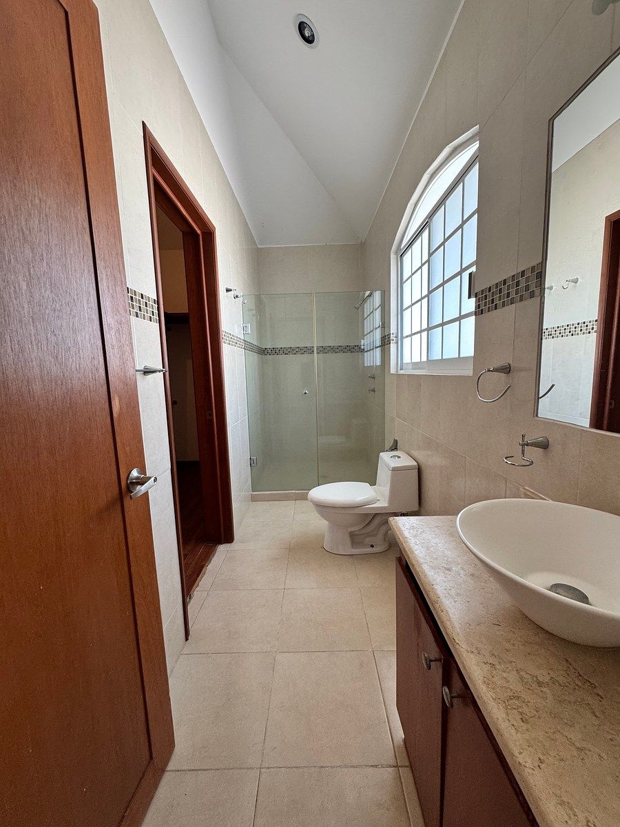 Casa em Cumbres del Lago, Querétaro, foto 17 de 19