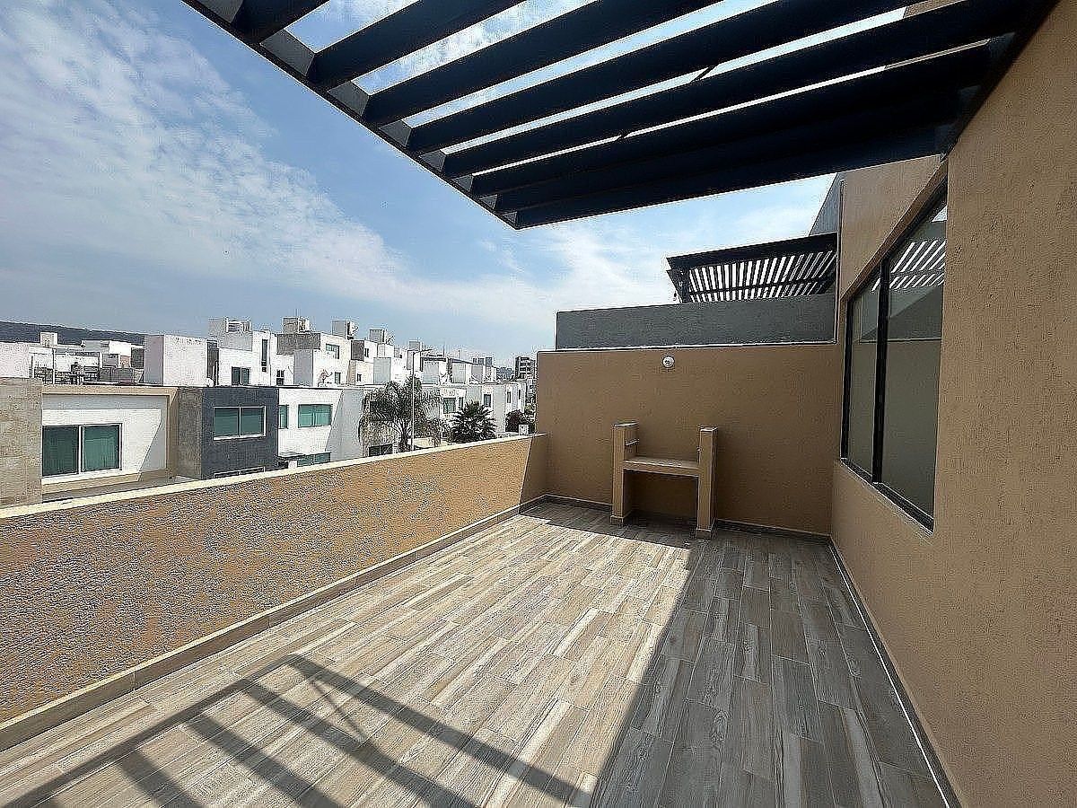 House in Gated Community in Residencial el Refugio, Querétaro, photo 24 of 27