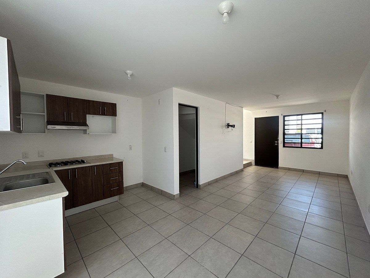 Casa en condominio en Puertas de San Miguel, Querétaro, foto 2 de 26