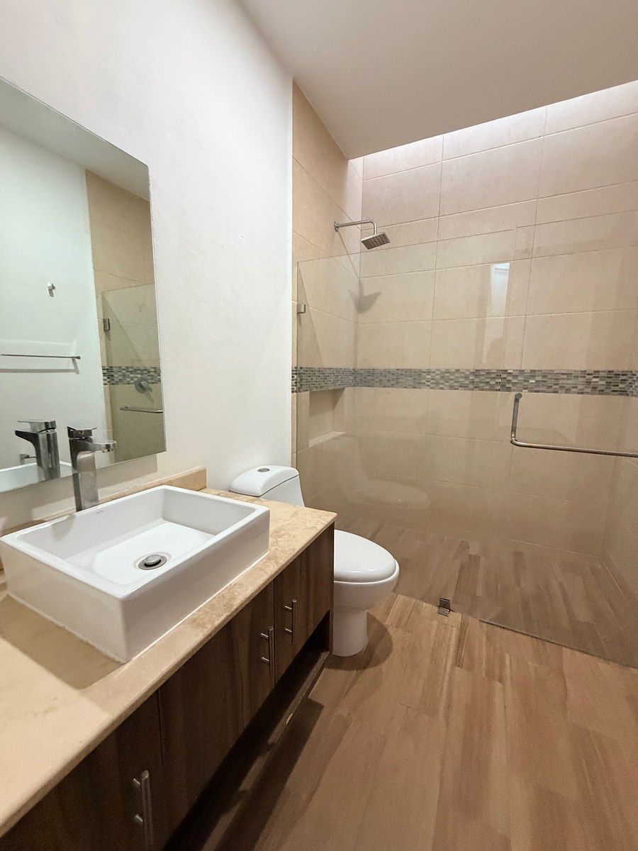 Casa en condominio en Residencial el Refugio, Querétaro, foto 16 de 23