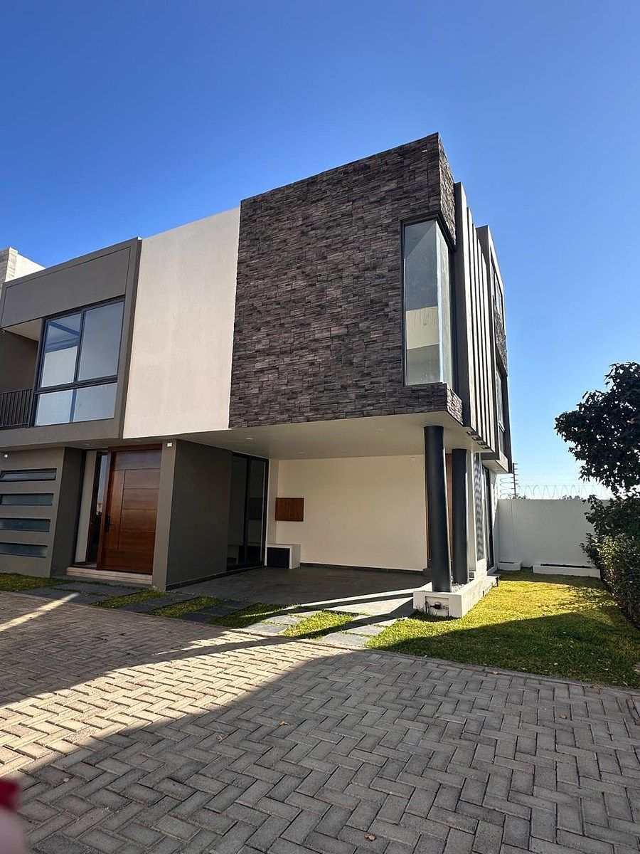 House in Solares, Zapopan, photo 2 of 35