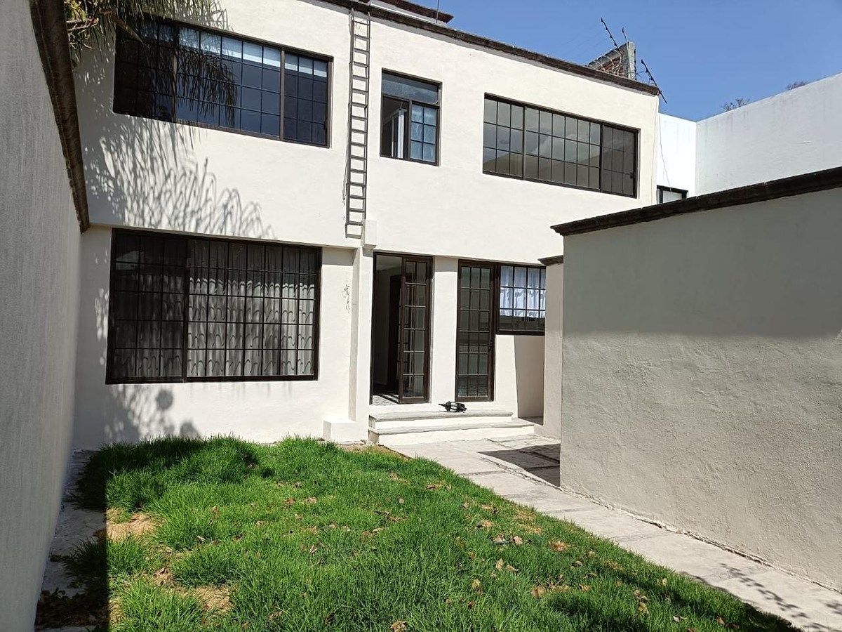 House in Álamos 2a Sección, Querétaro, photo 3 of 23
