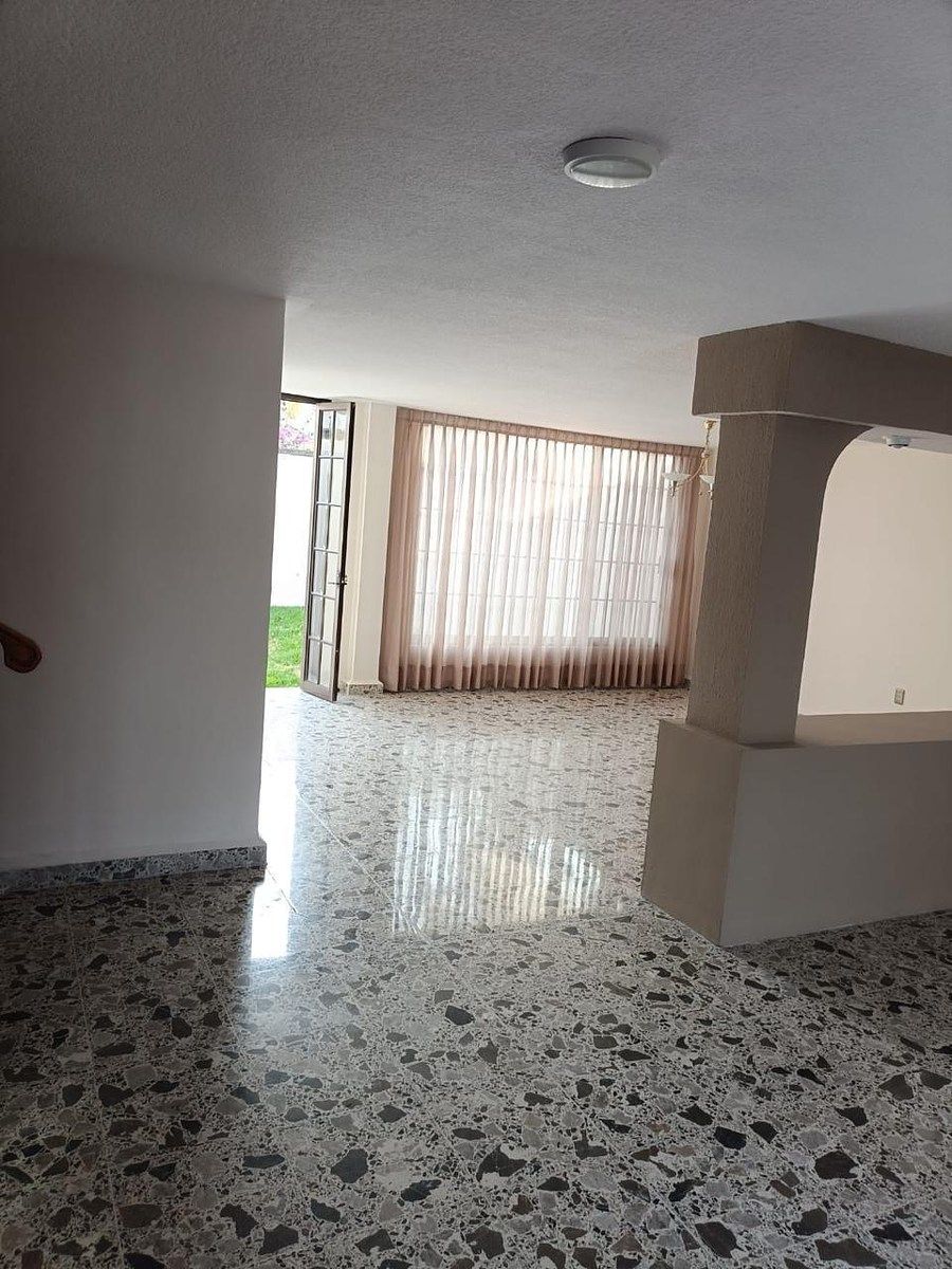 House in Álamos 2a Sección, Querétaro, photo 5 of 23