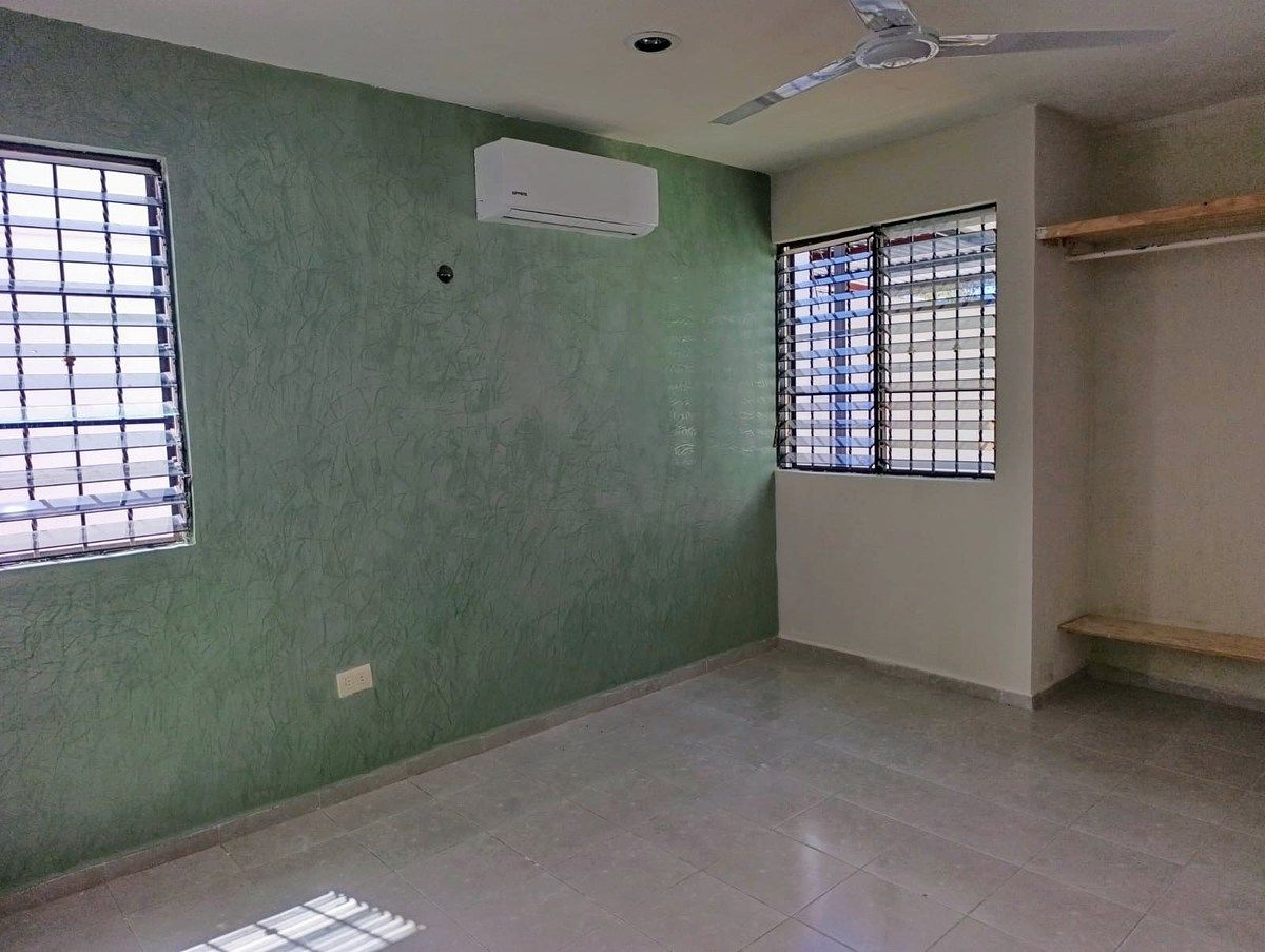 Casa en Juan Pablo II, Mérida, foto 2 de 11