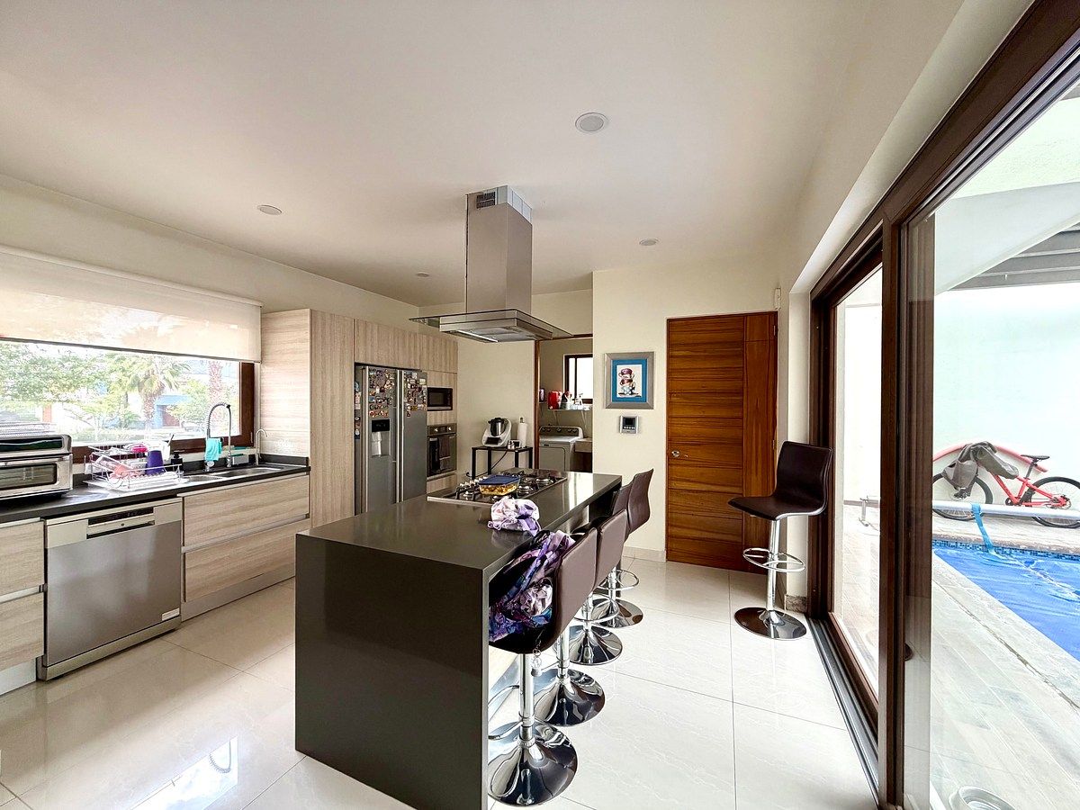 House in Gated Community in Cumbres del Lago, Querétaro, photo 7 of 29