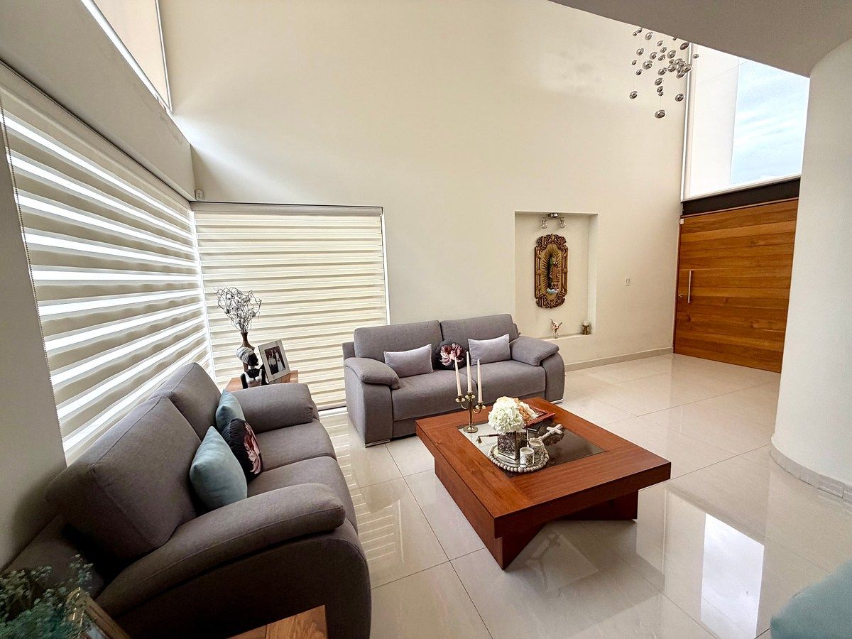 House in Gated Community in Cumbres del Lago, Querétaro, photo 4 of 29