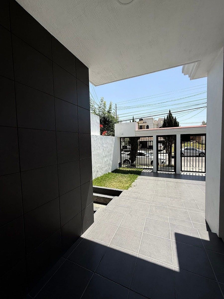 House in Fraccionamiento Jardines de Guadalupe, Zapopan, photo 27 of 34