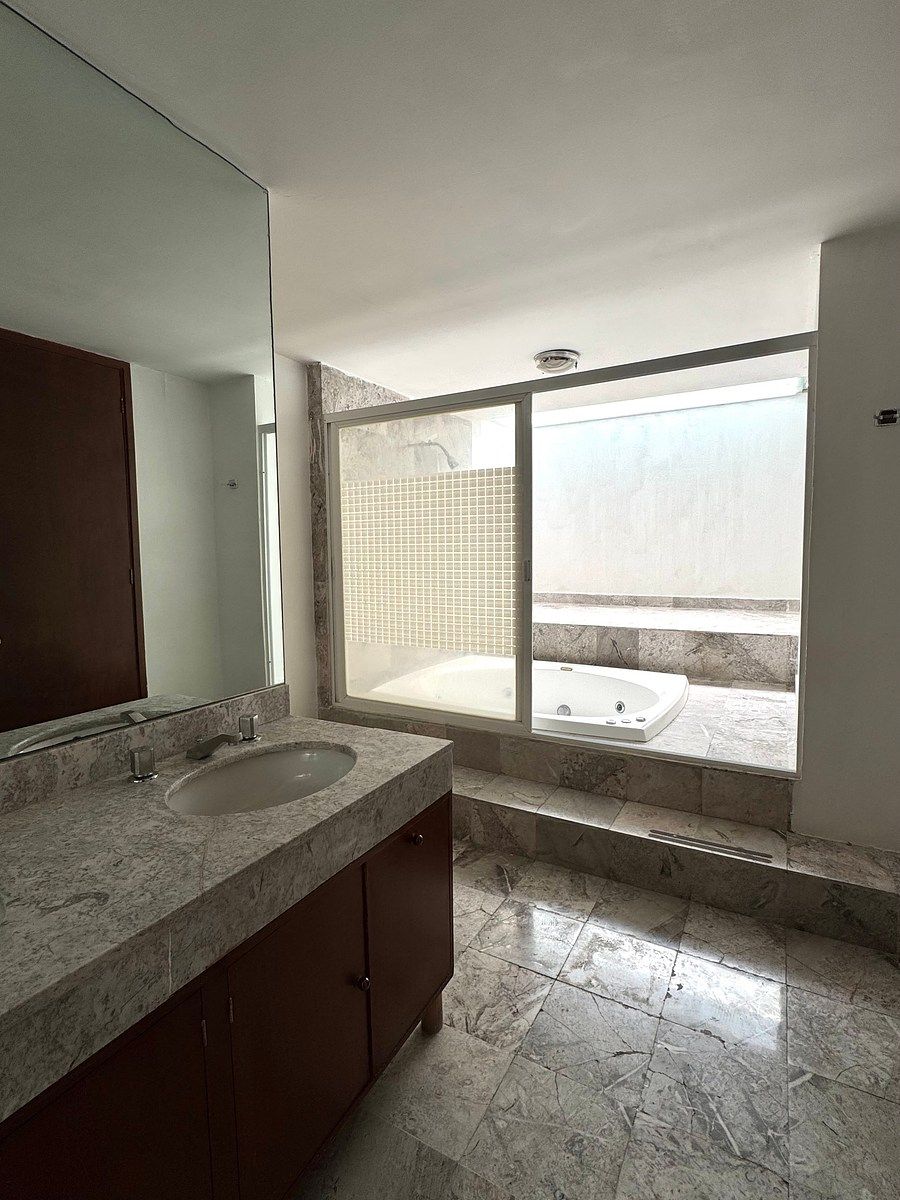 Apartment in Lomas del Chamizal, Cuajimalpa de Morelos, photo 7 of 15