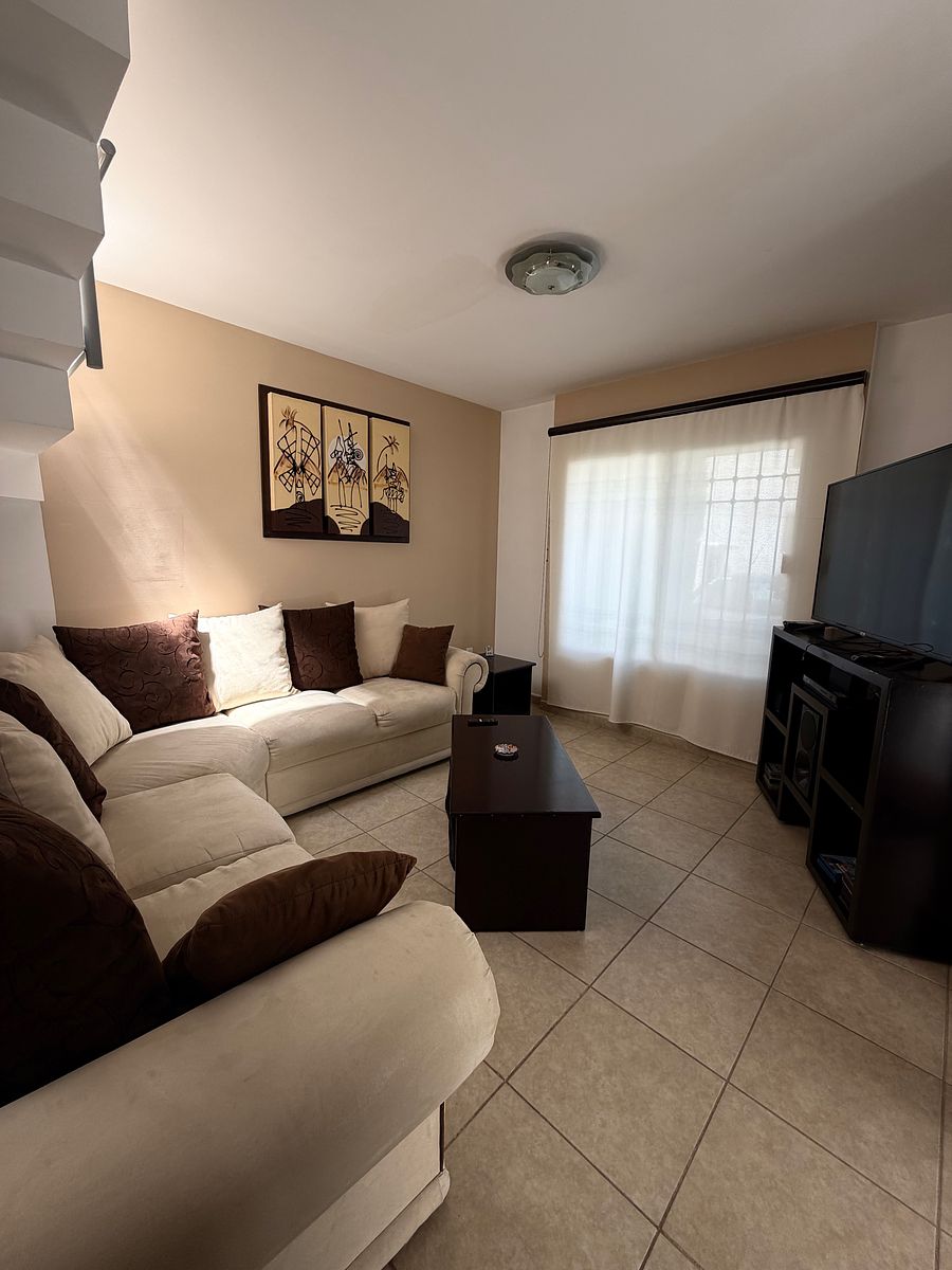 Casa en condominio en Banús, San Agustín Tlaxiaca, foto 3 de 16