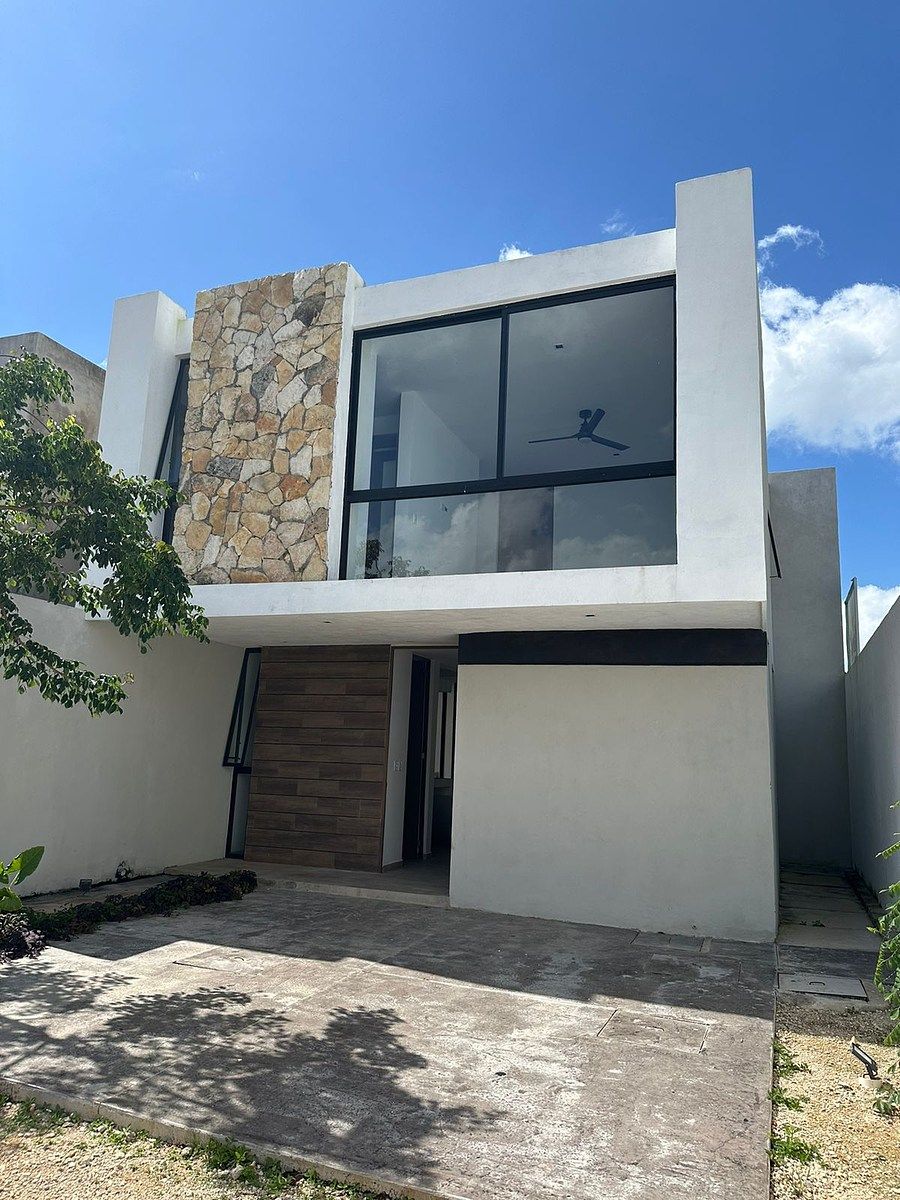 CASAS EN VENTA EN DESARROLLO RESIDENCIAL AL NORTE DE MÉRIDA, foto 1 de 10
