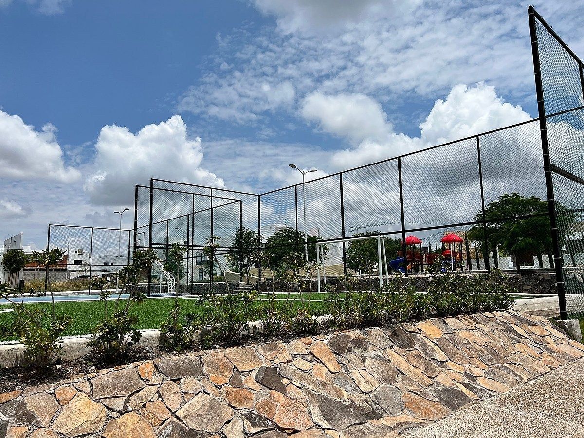 House in Gated Community in Zen Life Residencial I, El Marqués, photo 13 of 18
