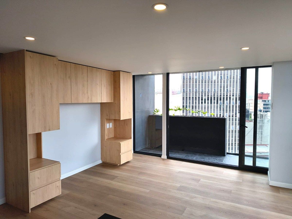 LOFT FOR SALE SOUTH ROME, photo 1 of 14