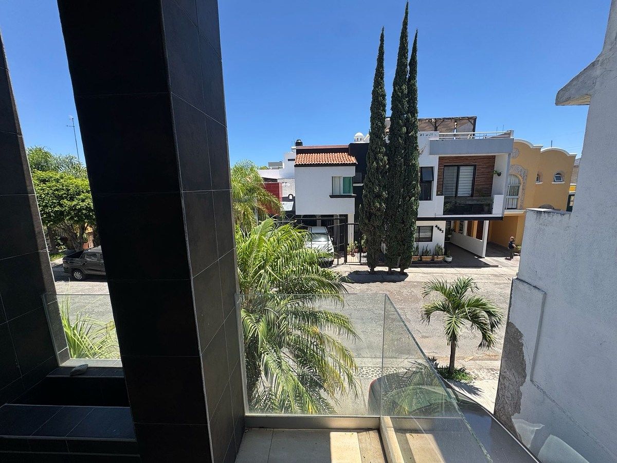House in Gated Community in Balcones de La Joya, Guadalajara, photo 20 of 27