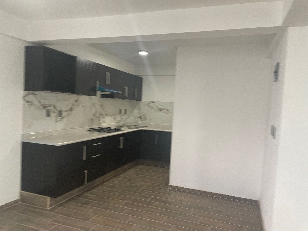 Apartment in Pedregal de Santa Ursula, Coyoacán, photo 10 of 23