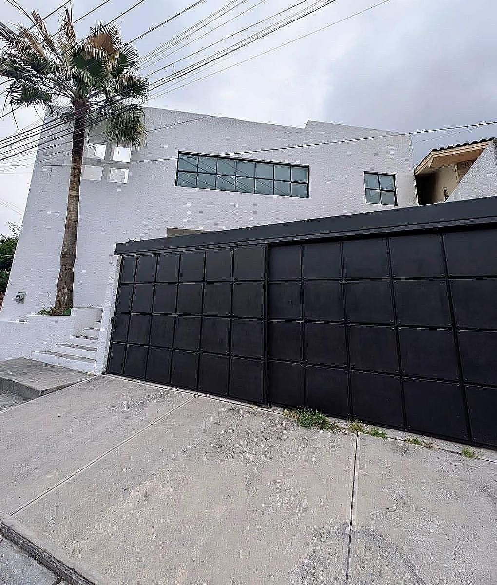 CASA EN VENTA – DEL PASEO | UBICACIÓN PRIVILEGIADA, photo 1 of 7