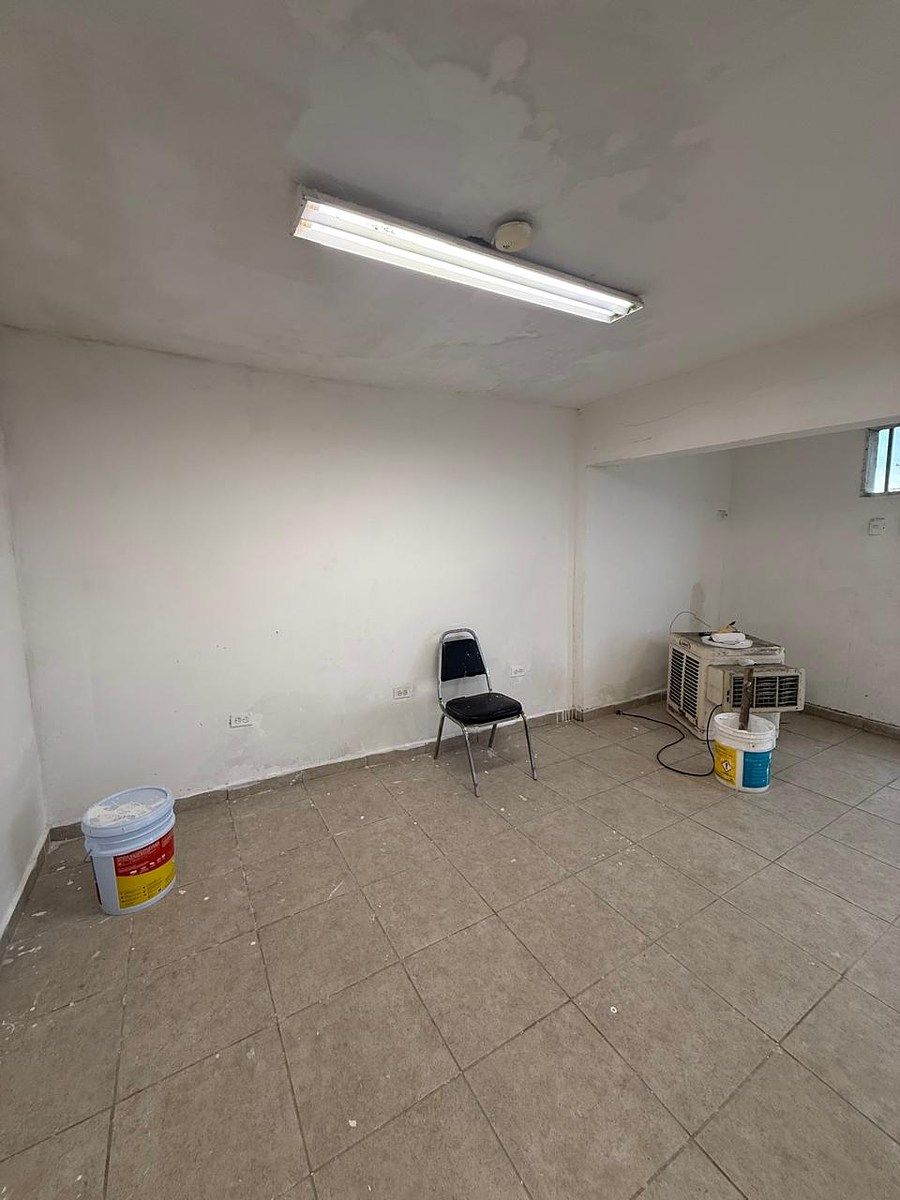 Local comercial en Arboledas de Santo Domingo, San Nicolás de los Garza, foto 3 de 8