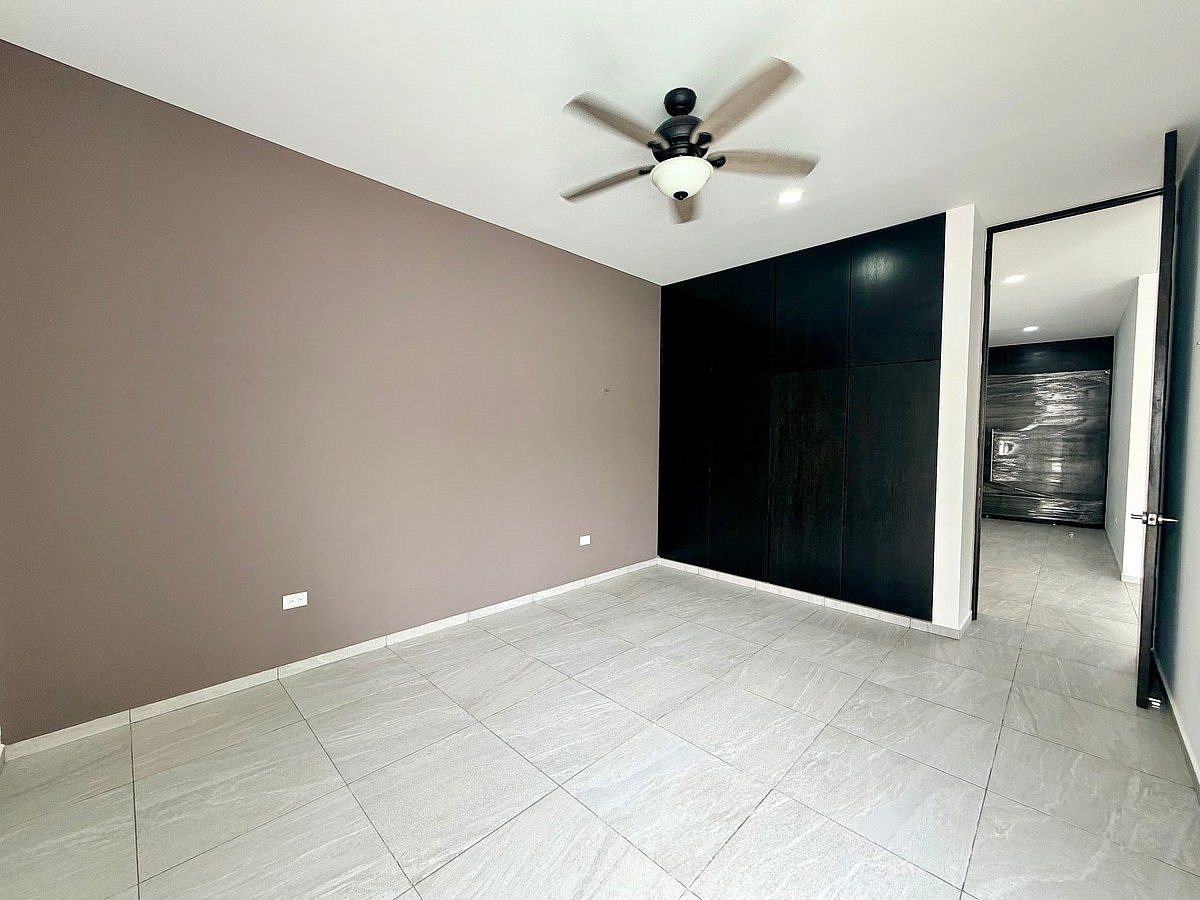 House in Gated Community in Cholul, Mérida, photo 10 of 21