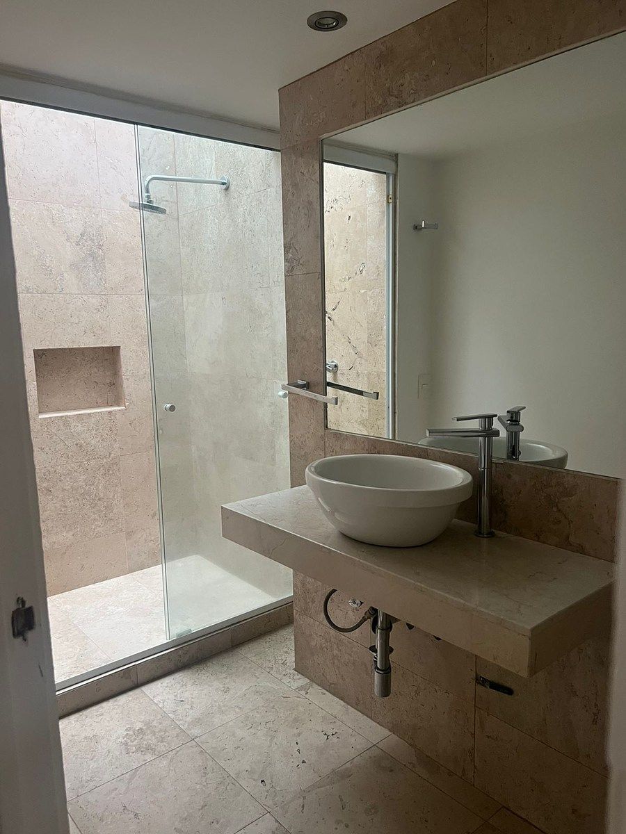 House in Gated Community in Lomas de Santa Fe, Álvaro Obregón, photo 18 of 26