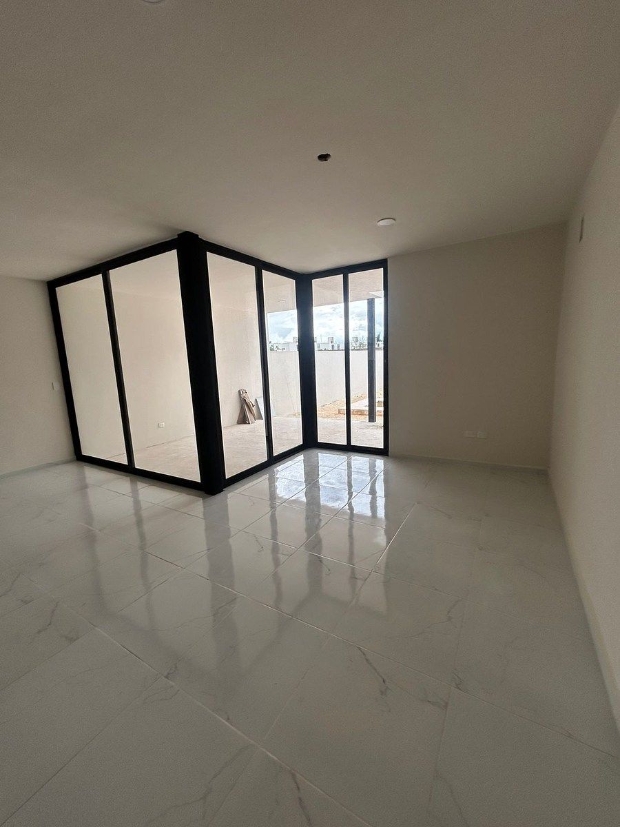 Casa em Conkal, Conkal, foto 2 de 14