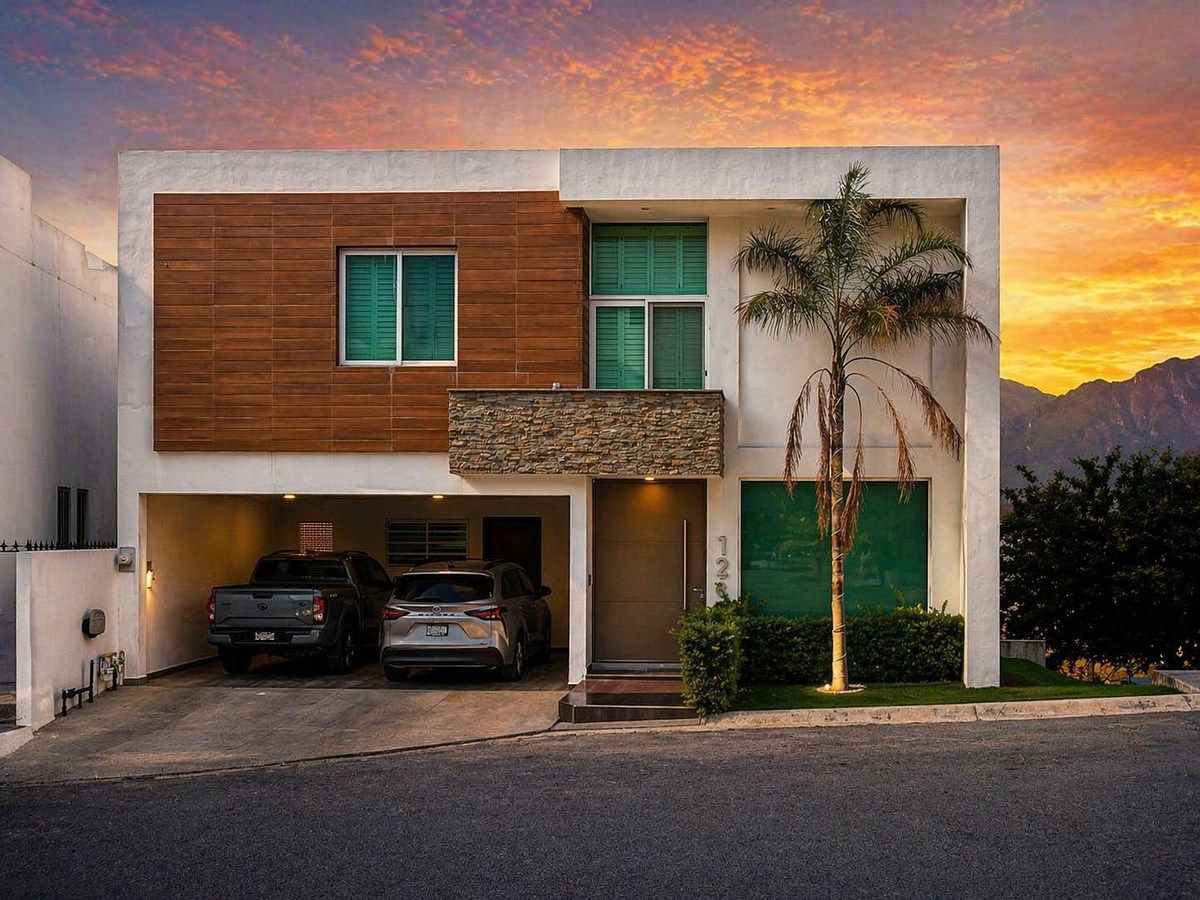 CASA EN VENTA – Zona Sur / Carretera Nacional, photo 1 of 10