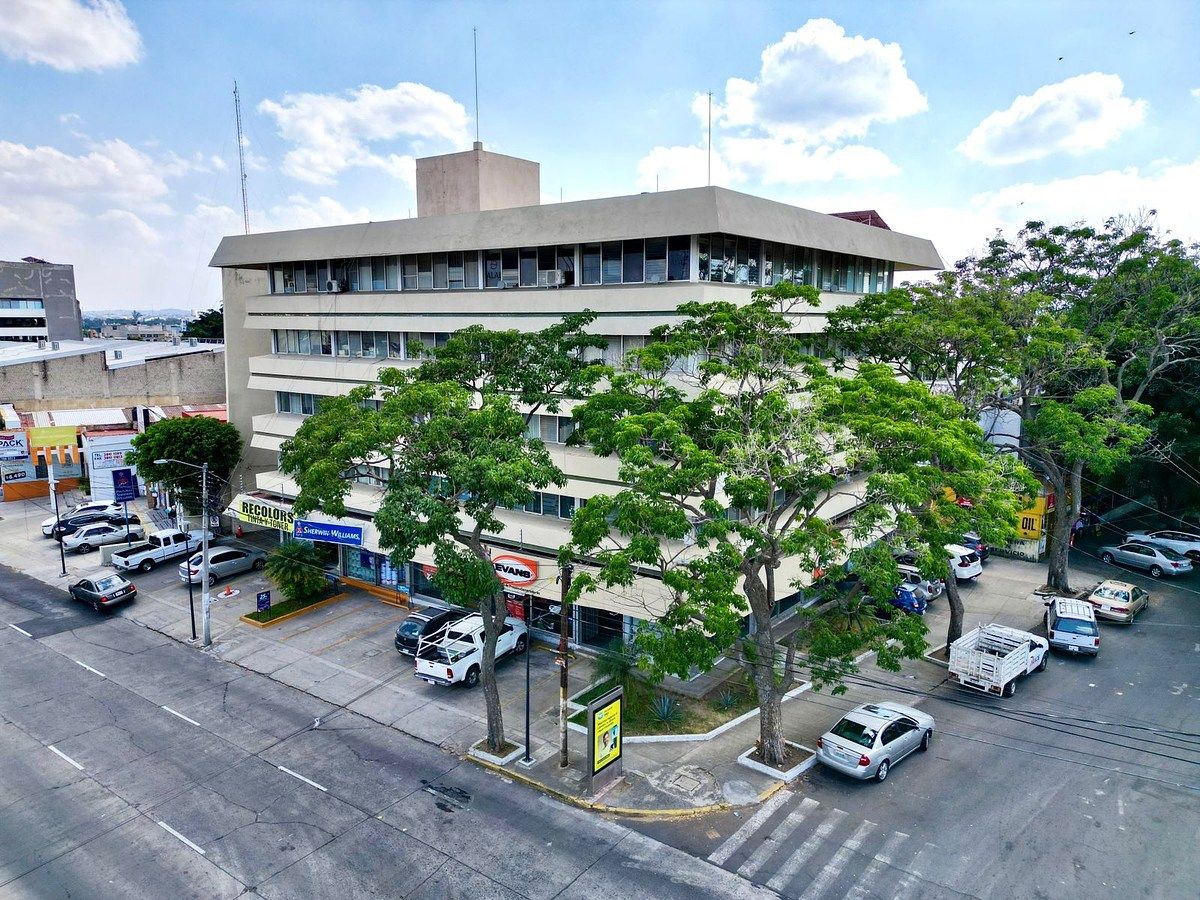 Building in Moderna, Guadalajara, photo 8 of 24