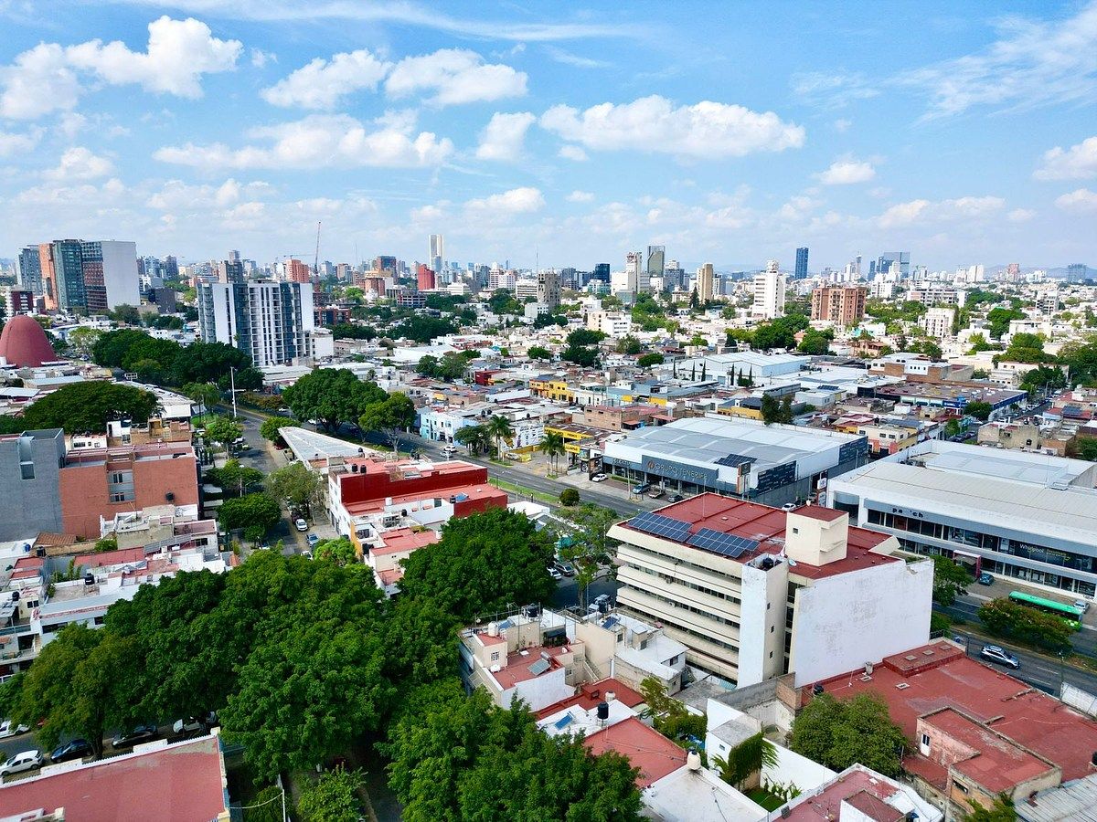 Building in Moderna, Guadalajara, photo 9 of 24