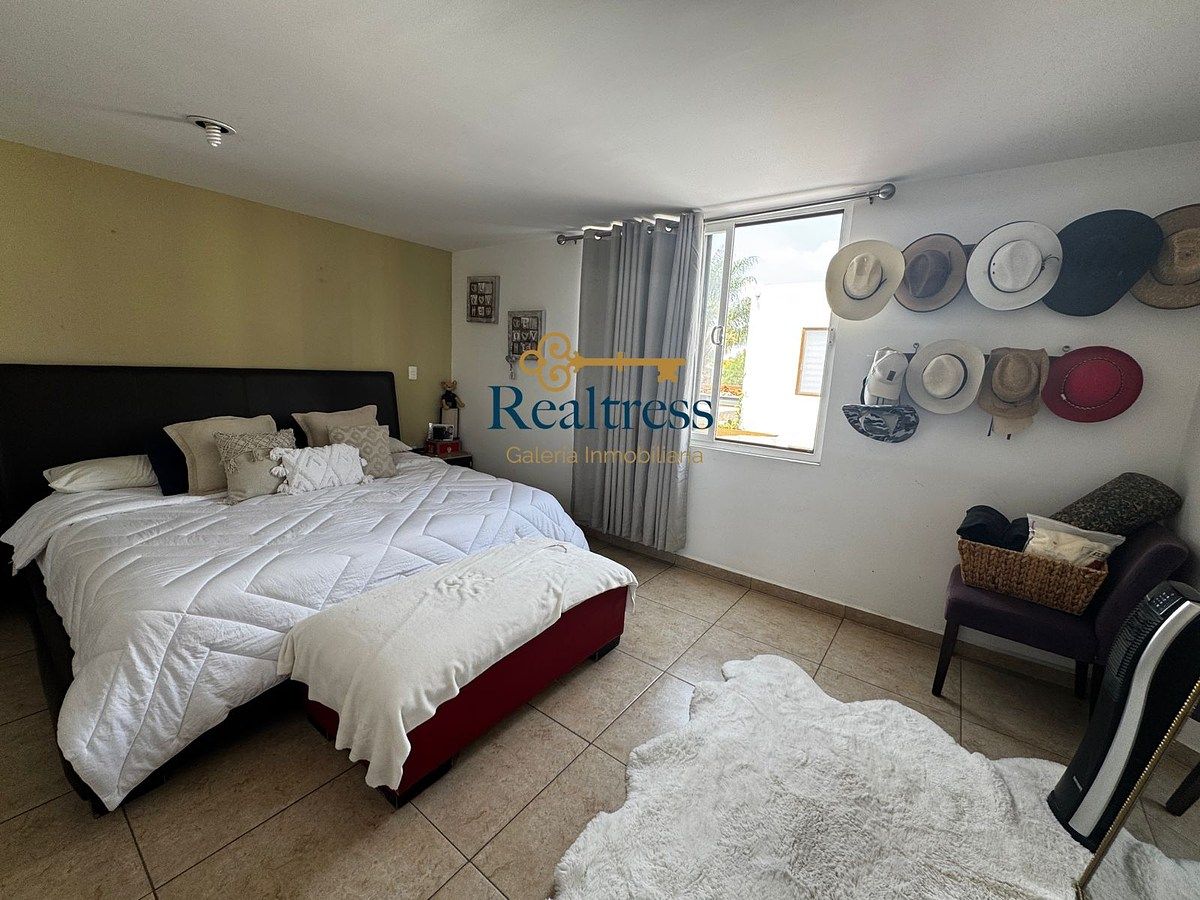 House in Puerta Real, Corregidora, photo 21 of 29