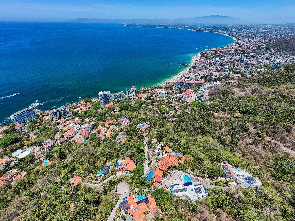 Lot in Conchas Chinas, Puerto Vallarta, photo 6 of 27