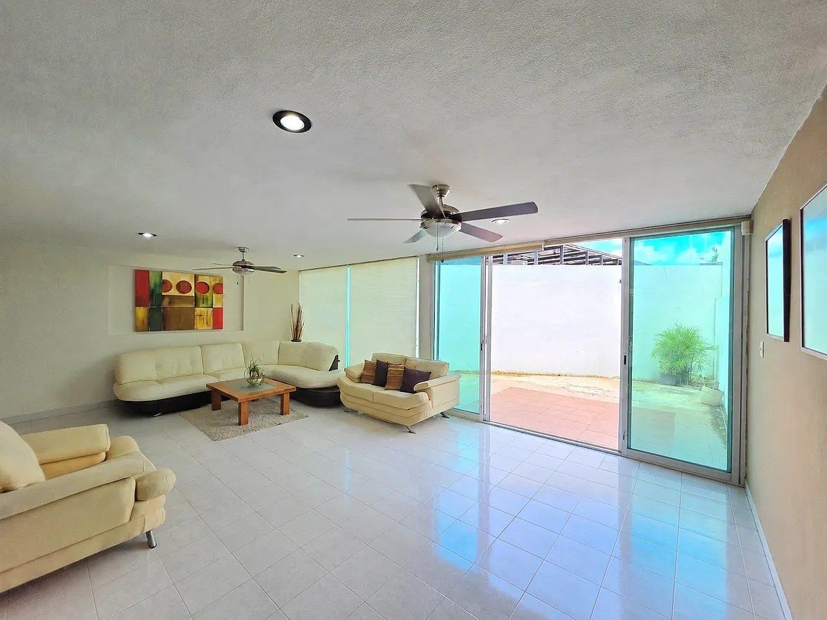 Casa en Fraccionamiento Montecristo, Mérida, foto 4 de 12