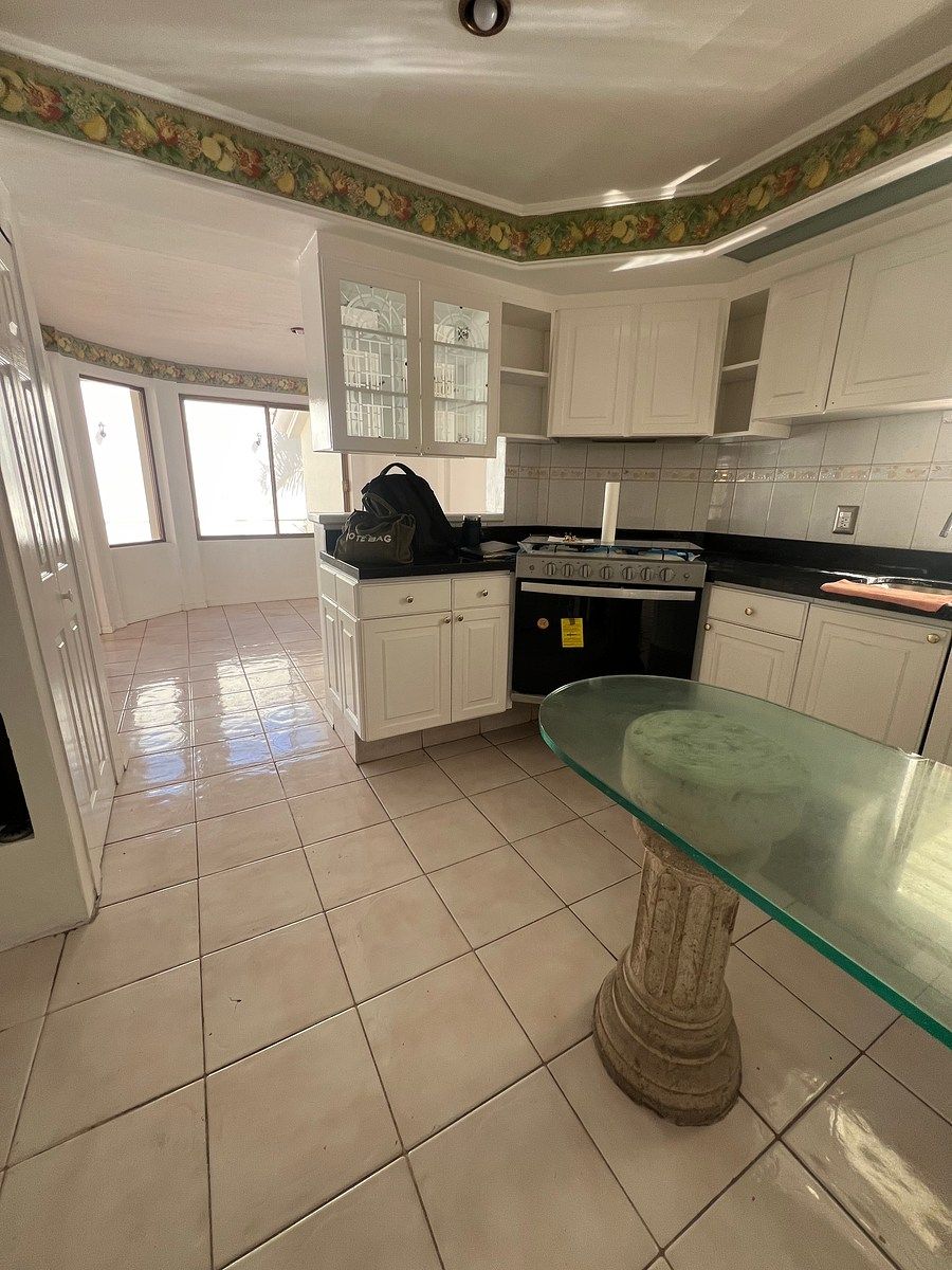 House in Gated Community in Ciudad Bugambilia, Zapopan, photo 11 of 27