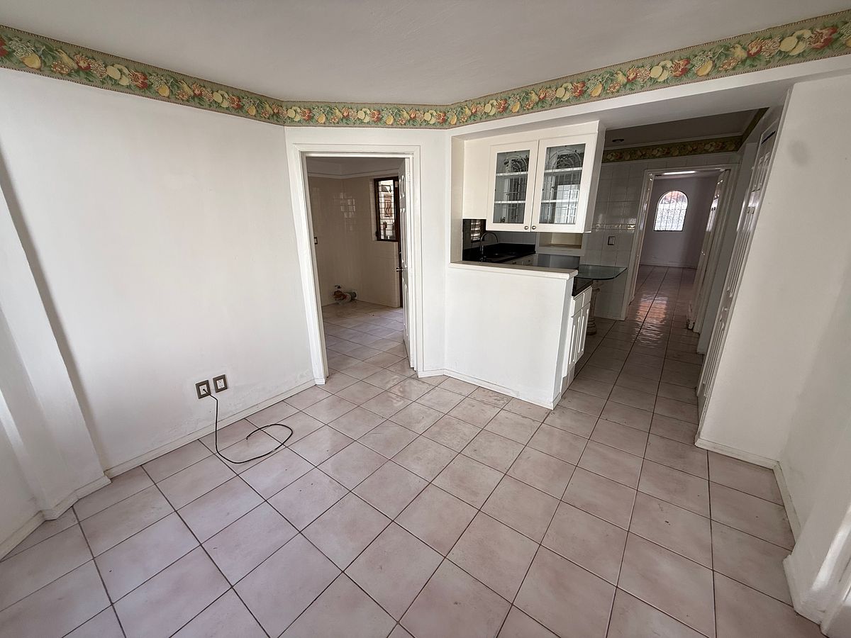 House in Gated Community in Ciudad Bugambilia, Zapopan, photo 25 of 27