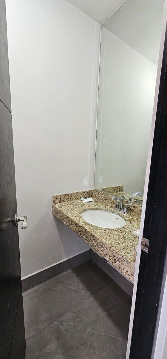 House in Residencial Vistalta, Monterrey, photo 11 of 16