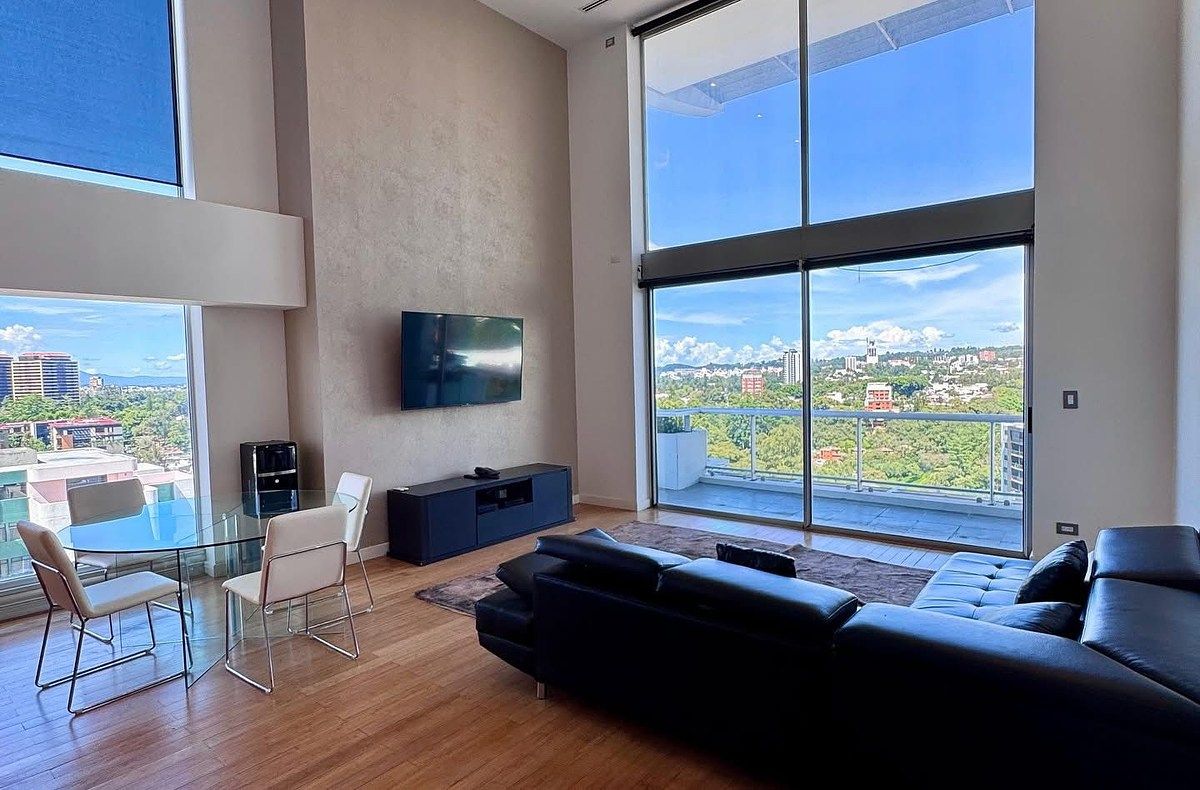 Apartamento Amueblado en Renta en Atrium, Zona 10, foto 1 de 15