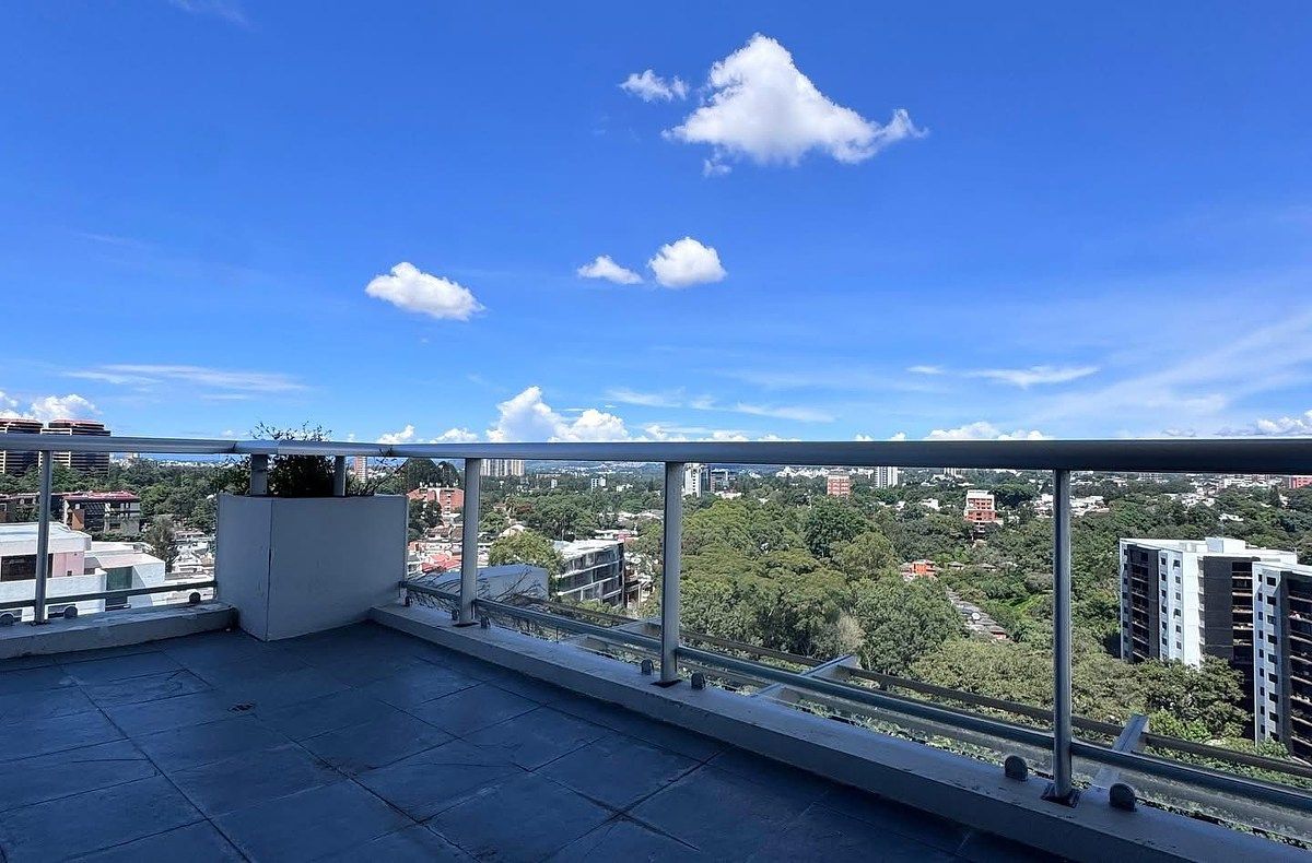 Apartamento en Zona 10, Guatemala, foto 5 de 15