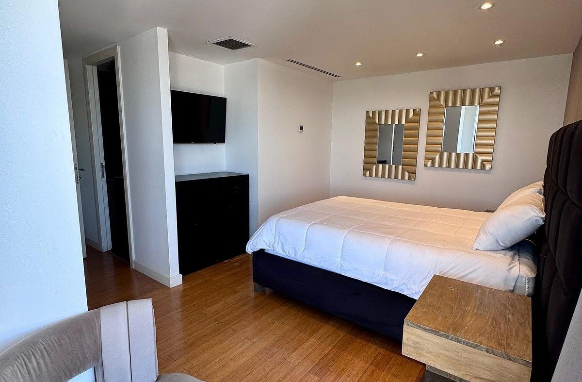 Apartamento en Zona 10, Guatemala, foto 8 de 15