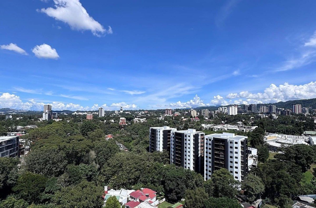 Apartamento en Zona 10, Guatemala, foto 12 de 15