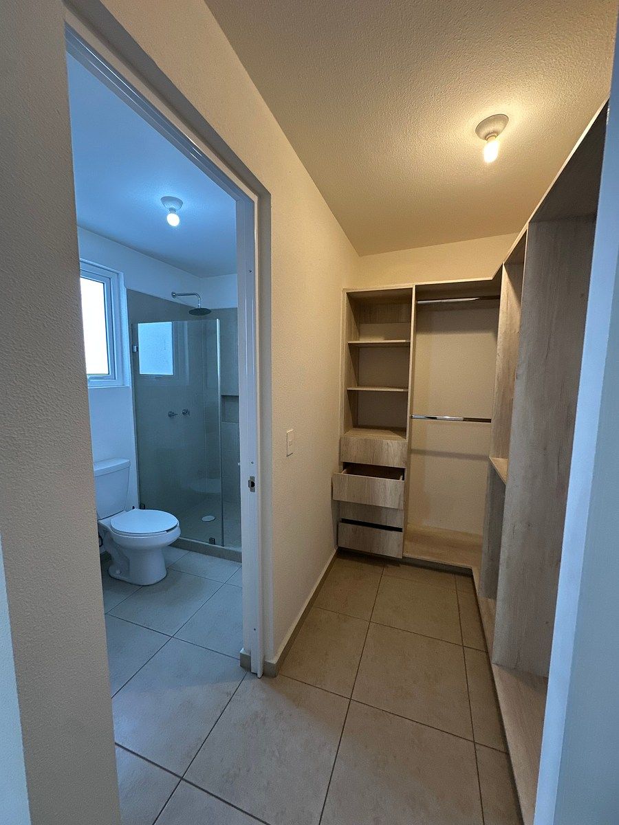 House in Gated Community in Tres Cantos, Querétaro, photo 9 of 10