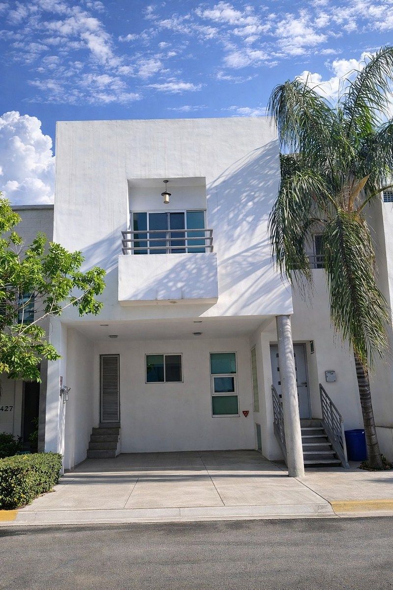 Casa venta en Privada la Huasteca, foto 1 de 9