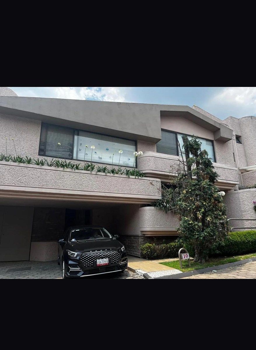 House in Gated Community in Lomas Country Club, Naucalpan de Juárez, photo 4 of 28