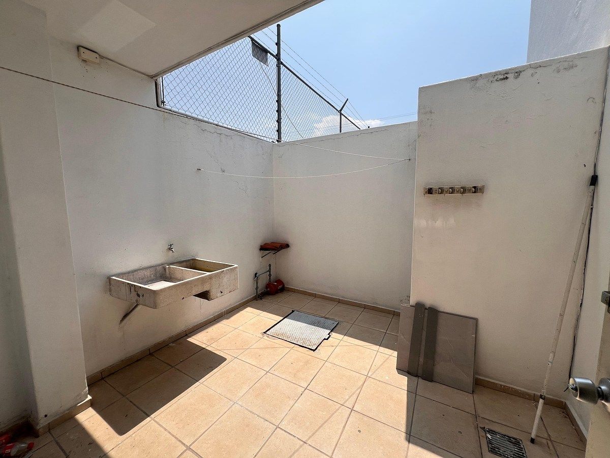 Casa en Residencial Esmeralda, Colima, foto 7 de 15