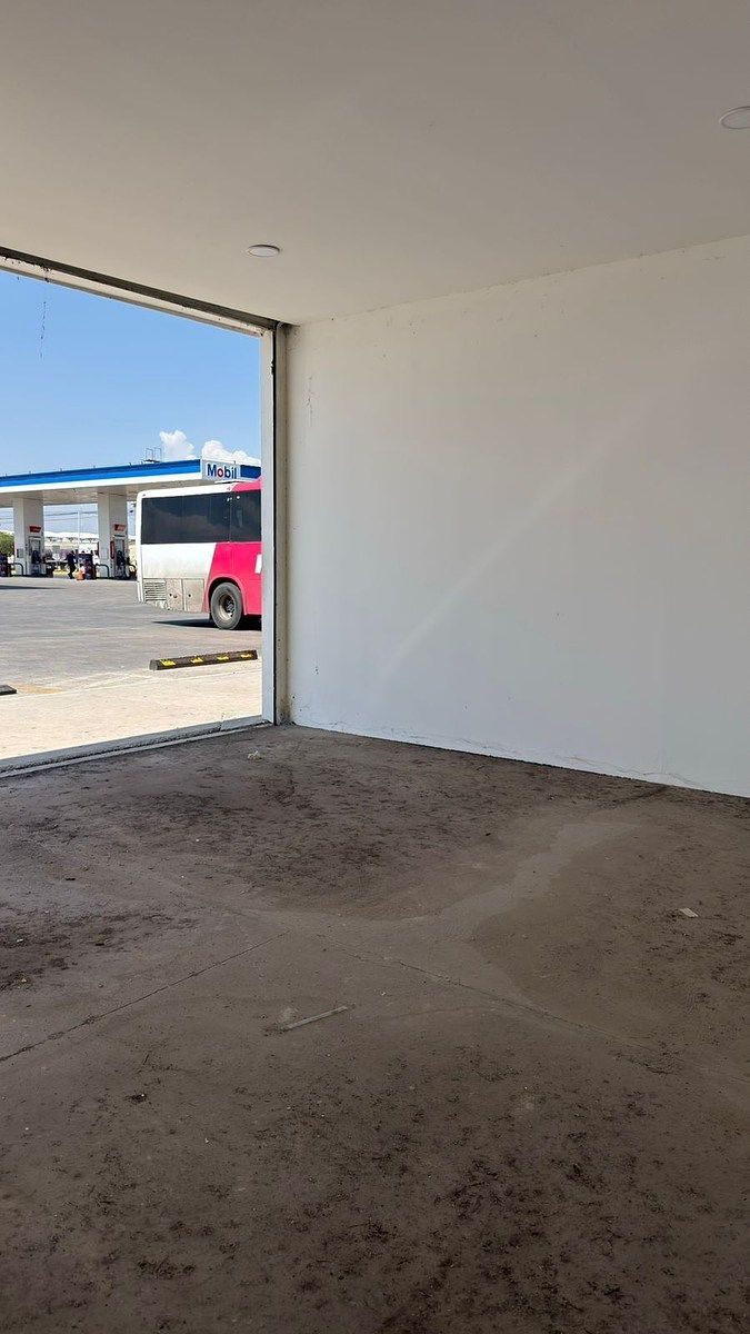 Local comercial en Centro Distribuidor de Básicos Viñedos San Marcos, Jesús María, foto 6 de 15