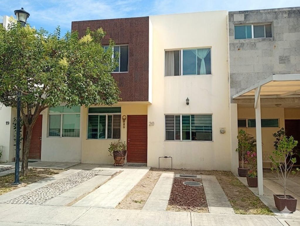 Casa en Venta en Bugambilias, foto 1 de 32