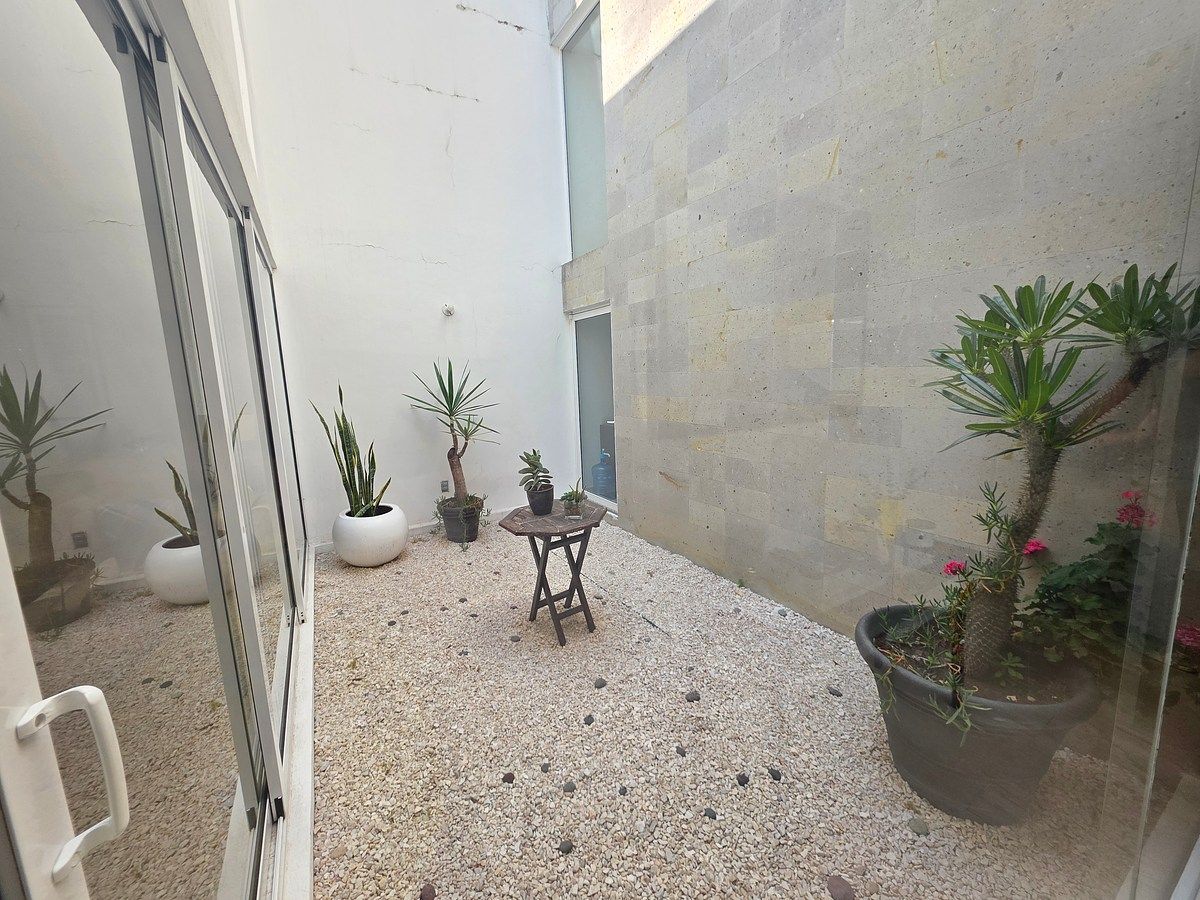 House in Juriquilla Santa Fe, Querétaro, photo 3 of 11