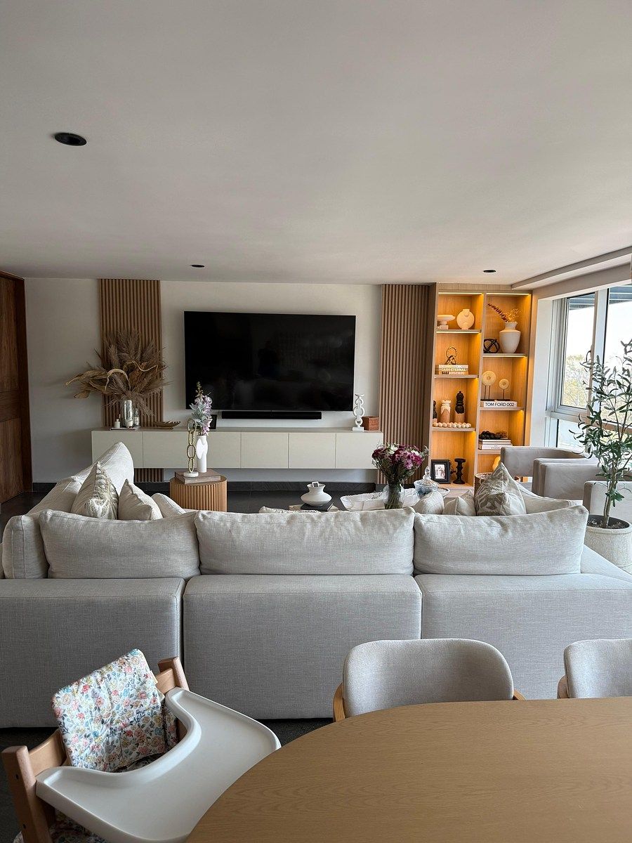 SALA, foto 1 de 35
