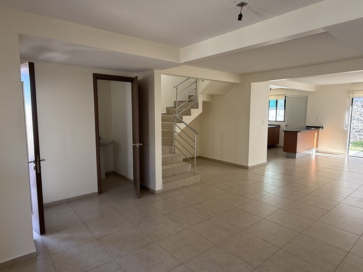 Casa em condomínio fechado em Zibatá, El Marqués, foto 3 de 21