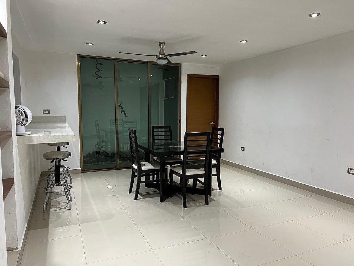 Casa em Camara de Comercio Norte, Mérida, foto 17 de 22