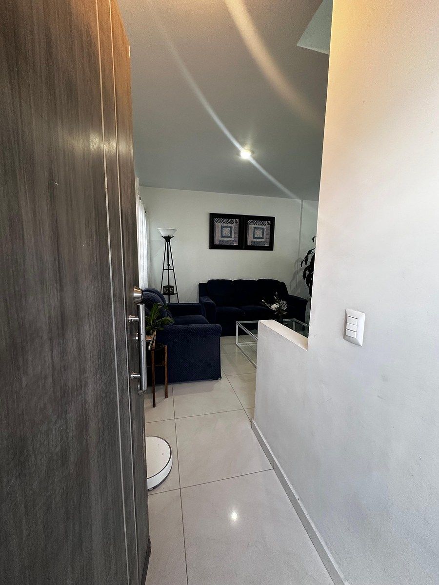 Casa en Pontevedra, Tlajomulco de Zúñiga, foto 2 de 23